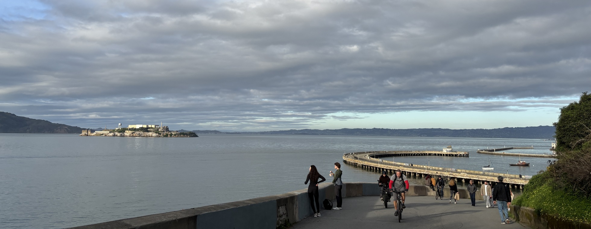 Northern Waterfront Roundabout Walk